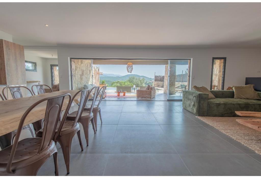 Nouveaute! Magnifique Villa A 2 Minutes Des Plus Belles Plages De La Rive Sud Porticcio  Exterior photo
